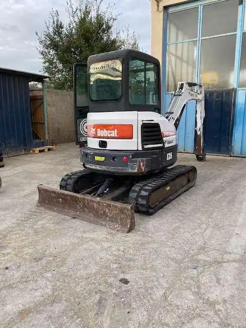 Bobcat E 35